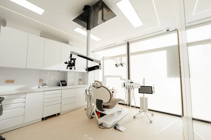 Protetică & estetică dentară